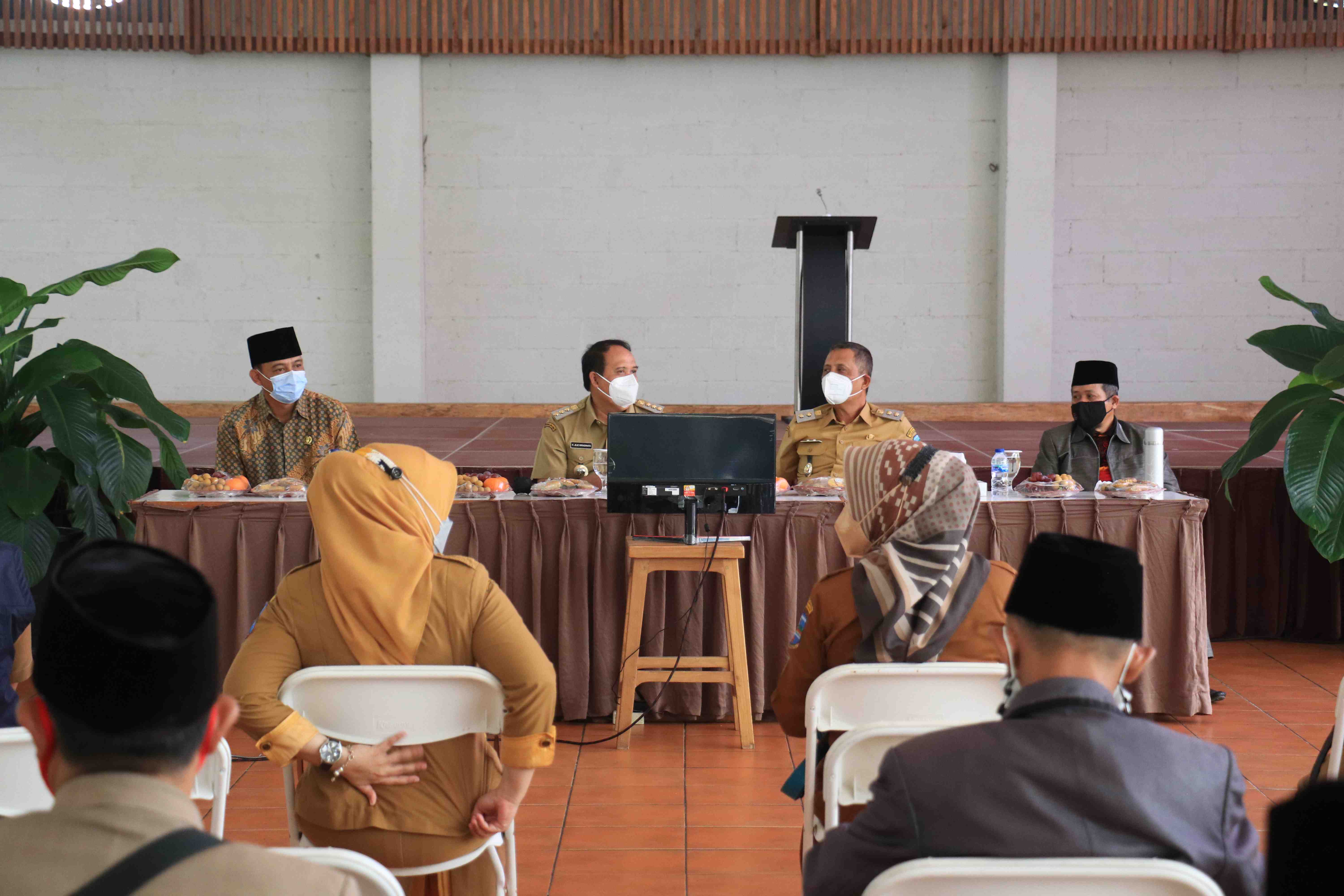 Rapat Sosialisasi Percepatan Pelaksanaan Vaksinasi Covid-19