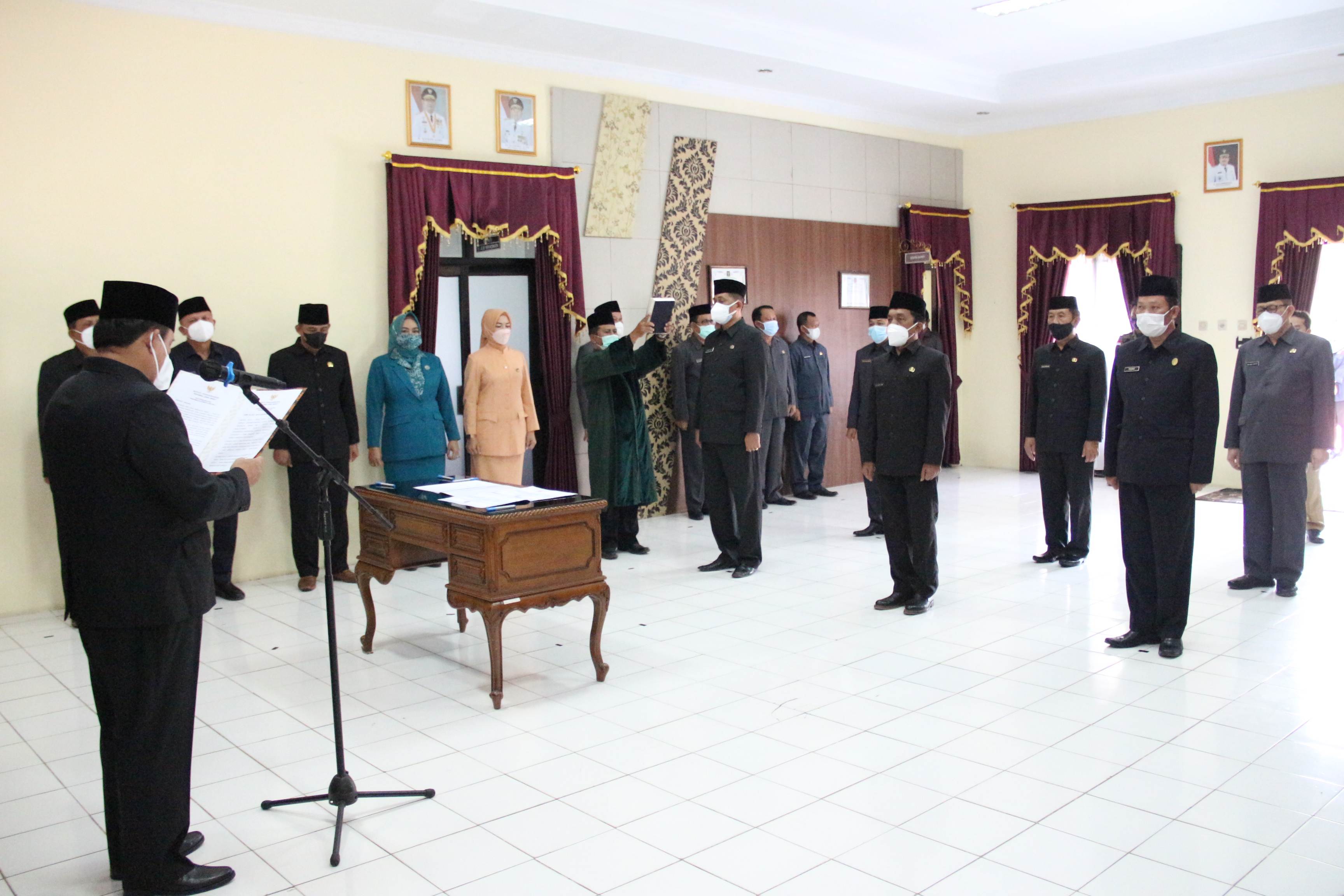 Pengambilan Sumpah Jabatan Pejabat Pimpinan Tinggi Pratama di lingkungan Pemerintah Kabupaten Pangandaran,