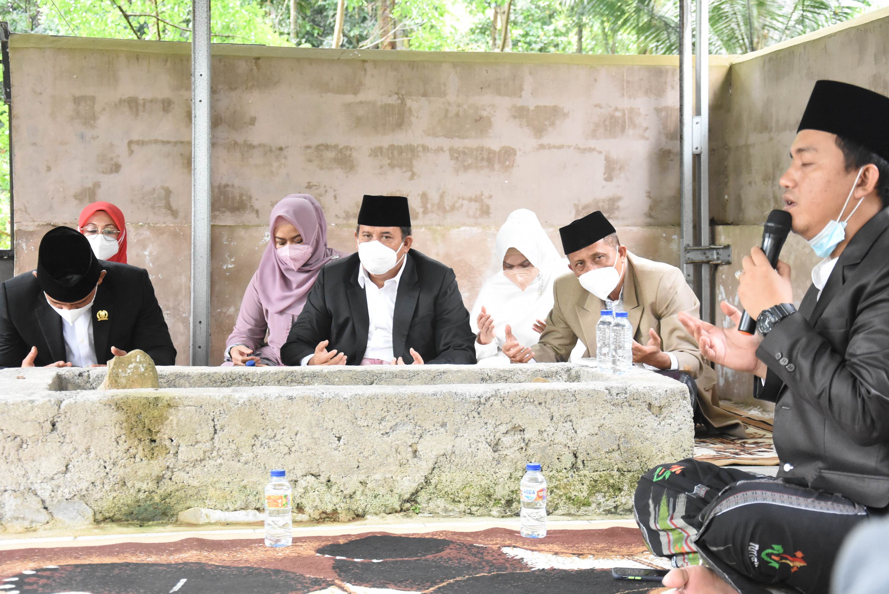 Ziarah Makam kepada Tokoh Ulama dan Tokoh Pemekaran Kabupaten Pangandaran