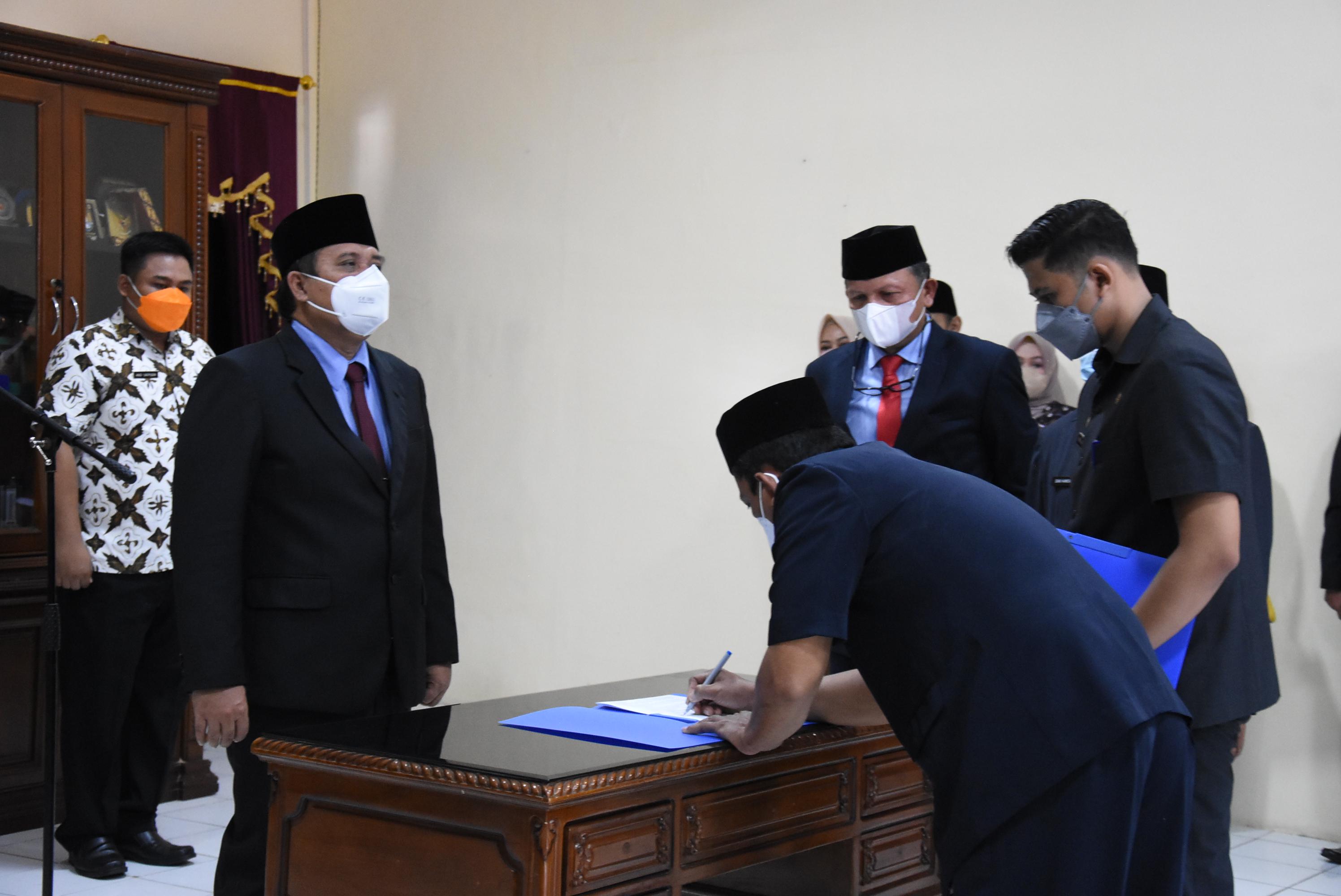 Pengambilan Sumpah Jabatan Pejabat Administrator dan Pejabat Pengawas di Lingkungan Pemerintah Kabupaten Pangandaran