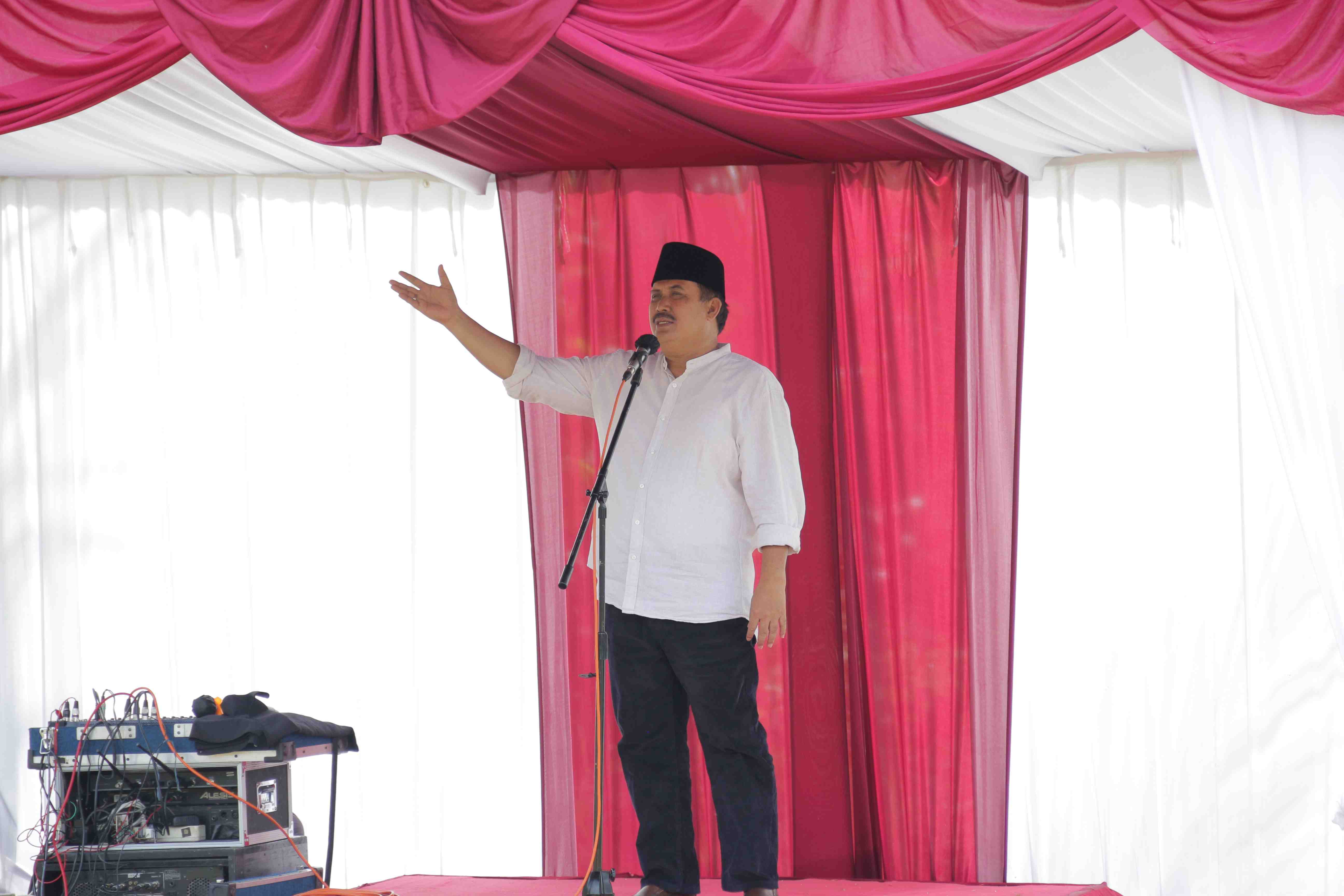 Peletakan Batu Pertama Pembangunan Gedung Pusat Layanan Haji dan Umrah Terpadu (PLHUT) Kabupaten Pangandaran