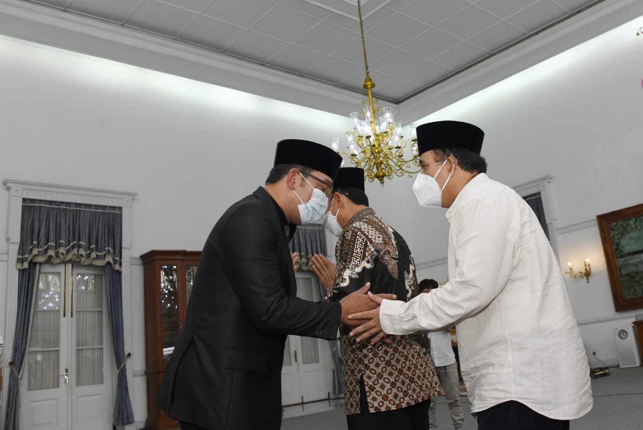 Takziah kepada Keluarga Gubernur Jawa Barat