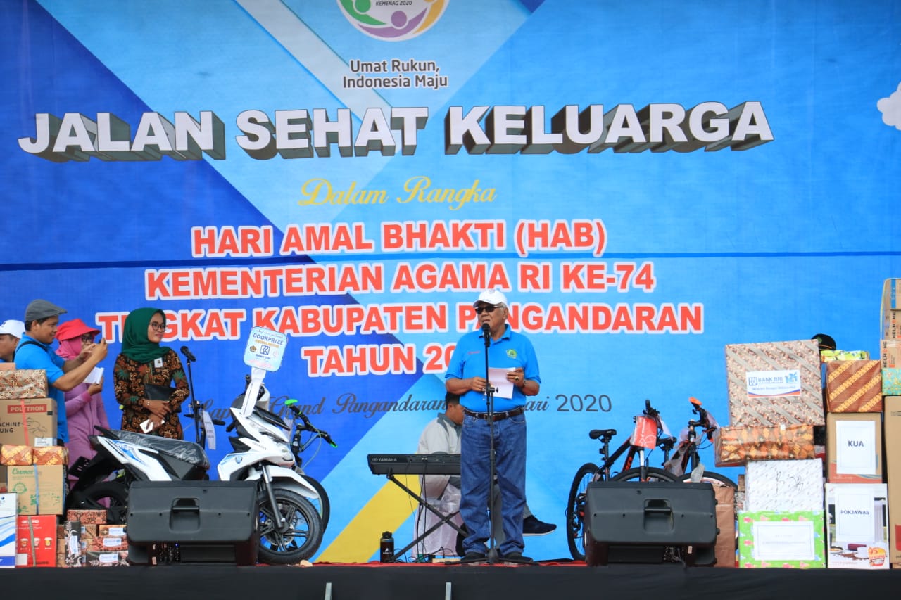Jalan Sehat Hari Amal Bakti (HAB) Ke-74 Kemenag Tahun 2020