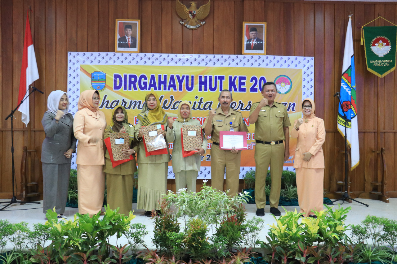 HUT Ke-20 Dharma Wanita Persatuan