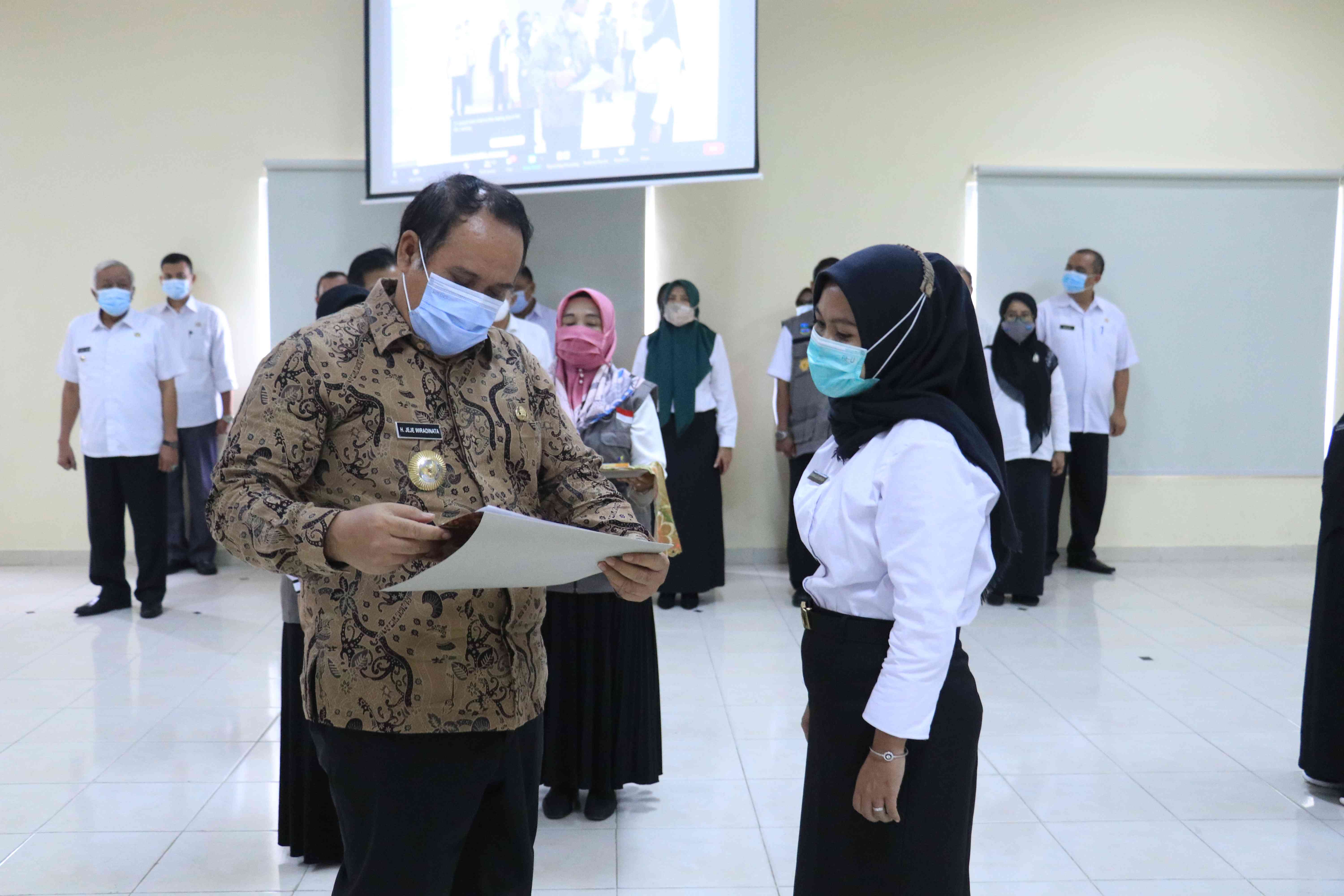 Penyerahan SK CPNS 2019