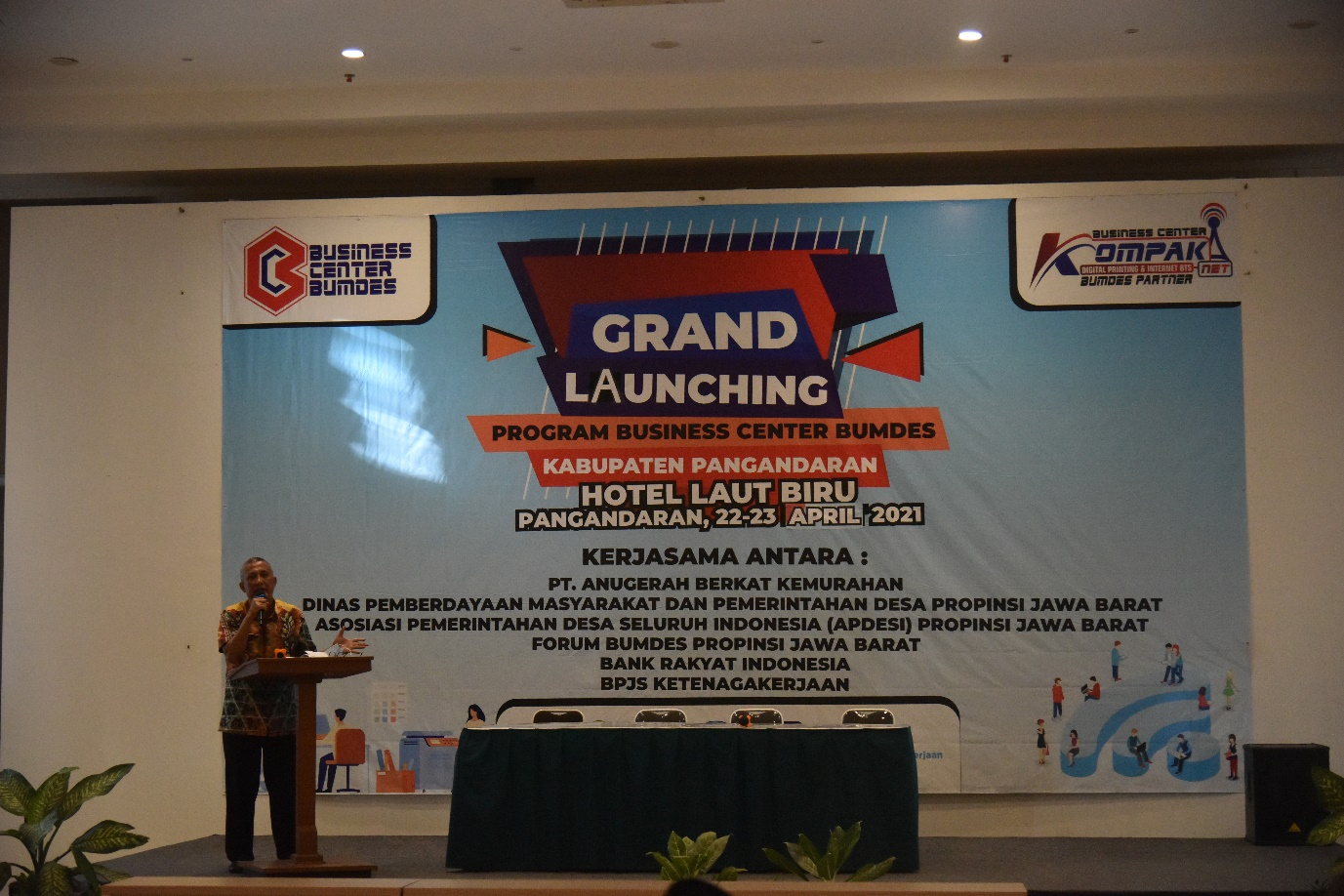 GRAND LAUNCHING PROGRAM BUSINESS CENTER BUMDES KABUPATEN PANGANDARAN 22-23 APRIL 2021