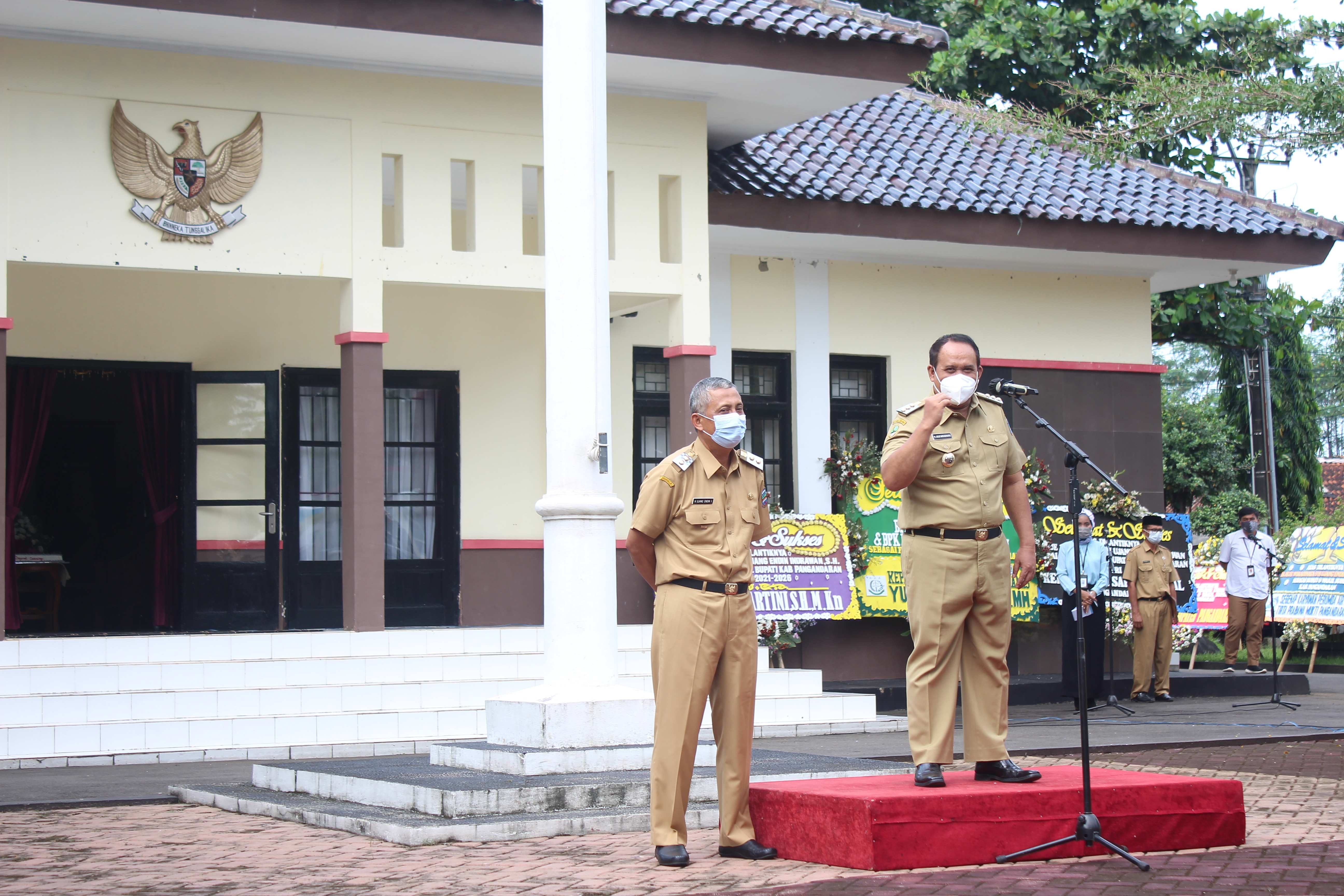 Bupati dan Wakil Bupati Pangandaran, Langsung Ngabret