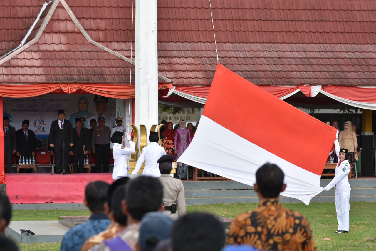 Upacara Peringatan Hari Ibu, Bupati Ingatkan Perjuangan Seorang Ibu