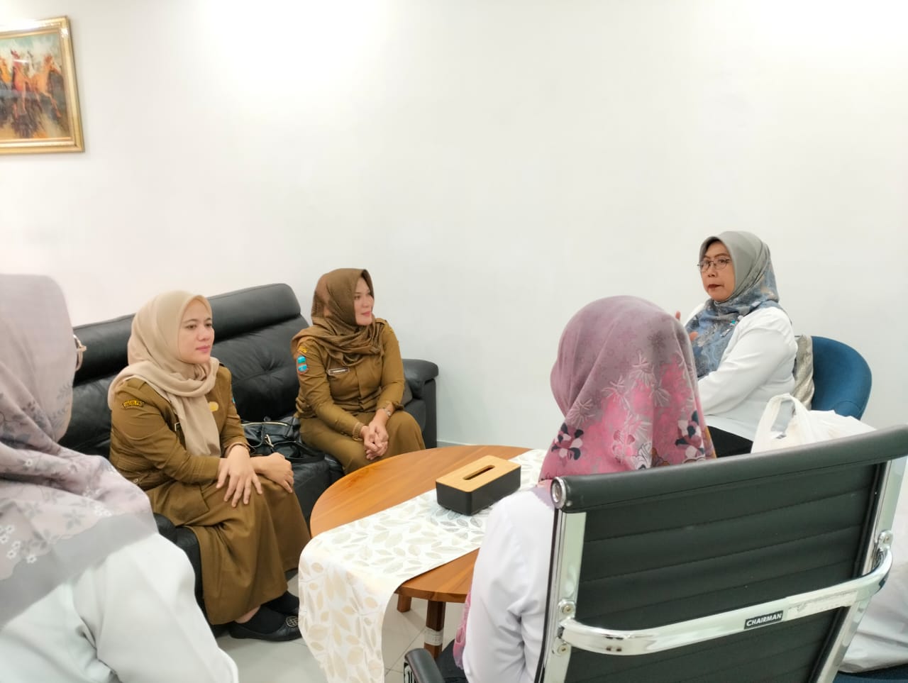 Plt. Sekertaris Dinas dan Kasubag Umpeg