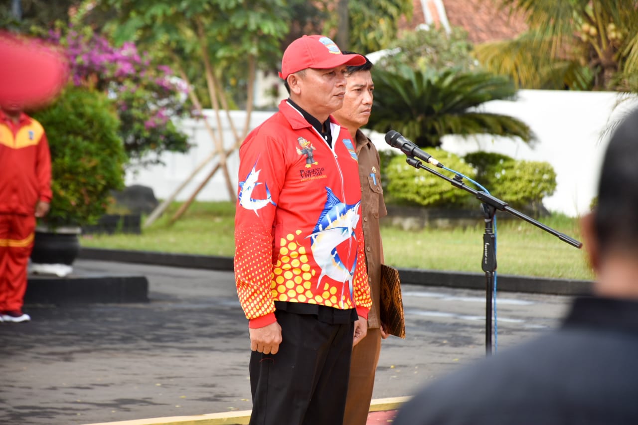 Sekda Lepas Kontingen PORSENITAS Kabupaten Pangandaran